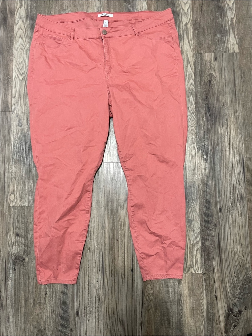 Women Coral Chino Pants by refuge+ size 24 pre-owned